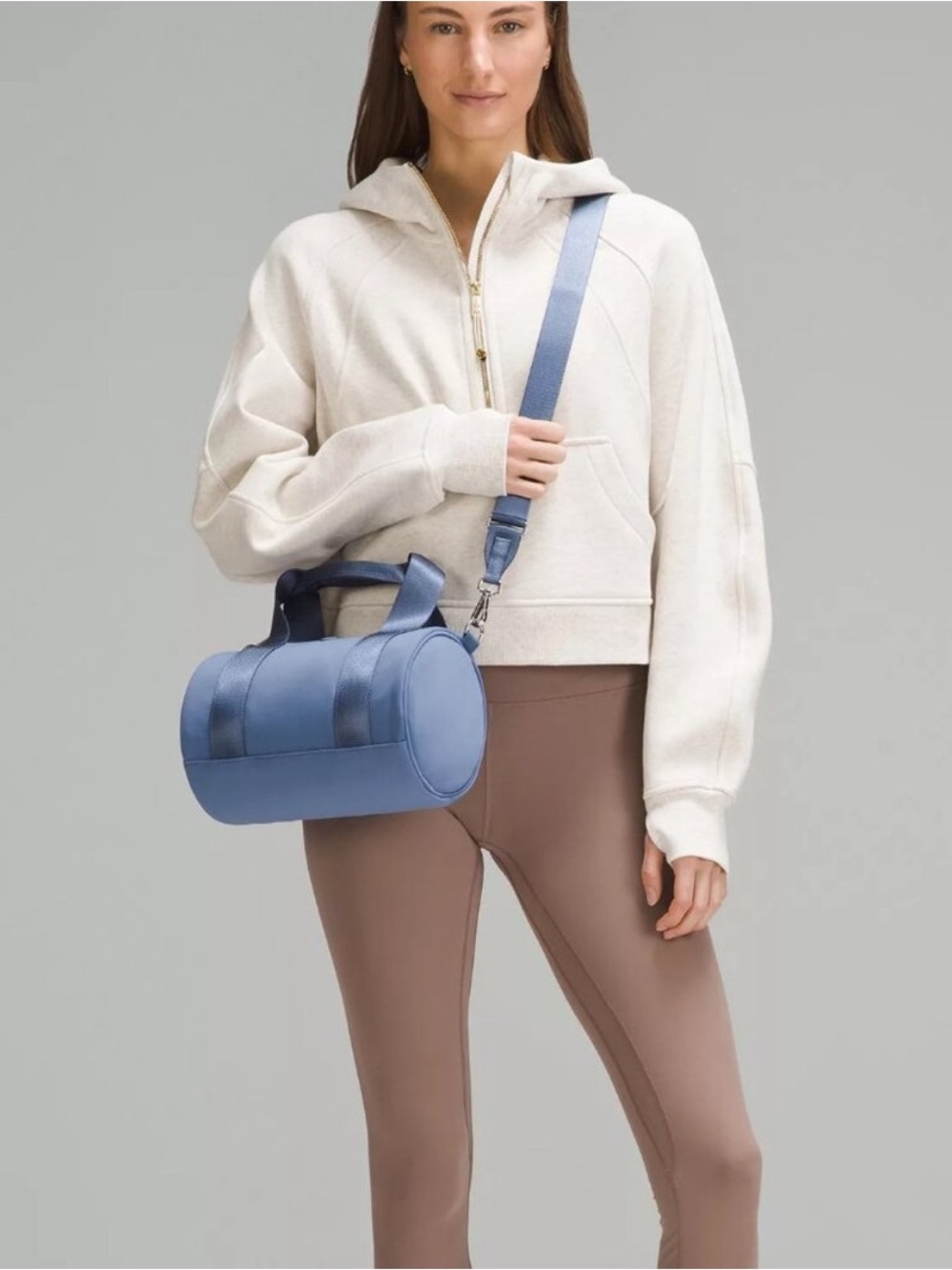 NWT Lululemon Knit Nylon Mini Barrel Duffle Bag 5L Oasis Blue - Picture 7 of 14